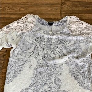 Day trip from buckle sweater